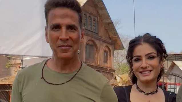 Akshay Kumar on sharing the screen with Raveena Tandon again.