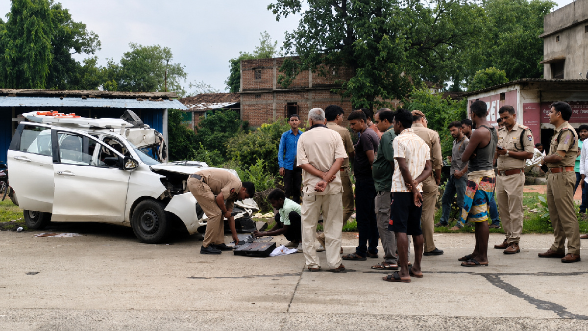 Umaria Road Accident